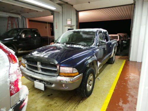 2003 dodge dakota slt extended cab pickup 2-door 4.7l