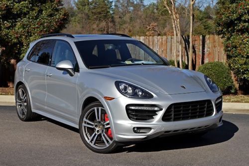 2013 porsche cayenne gts