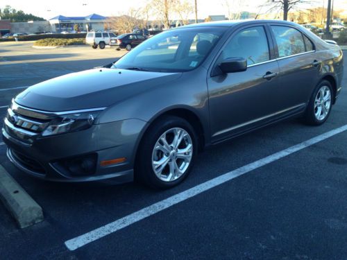 2012 ford fusion se sedan 4-door 6 cyclinder