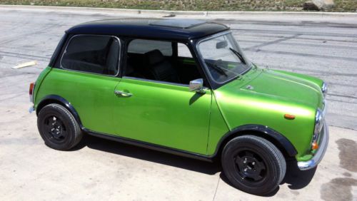 1976 mini cooper custom green with envy paint