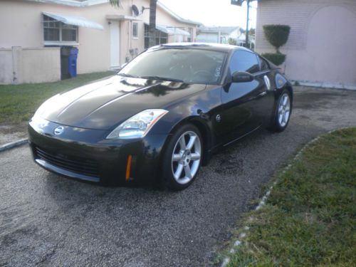 2004 nissan 350z base coupe 3.5 liter 6 speed manual transmission no reserve!!