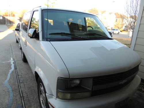 2004 chevrolet astro base extended cargo van 3-door 4.3l