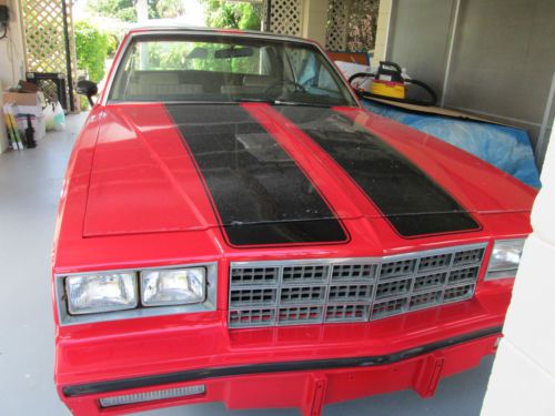 1982 chevrolet monte carlo base coupe 2-door 5.7l gas