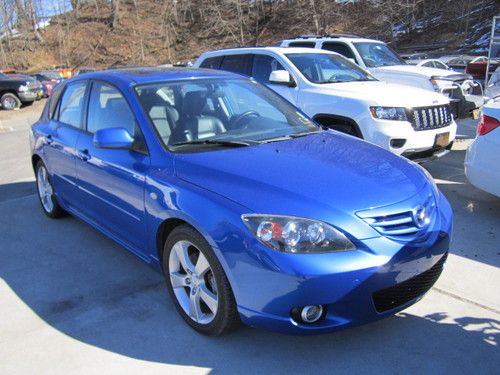 2004 mazda 3 s hatchback 4-door 2.3l