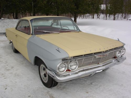 1961 chevrolet impala 2-dr hardtop 350 v-8 4 speed transmission