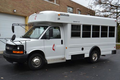 2006 chevrolet express 3500 base cutaway van 2-door 6.0l