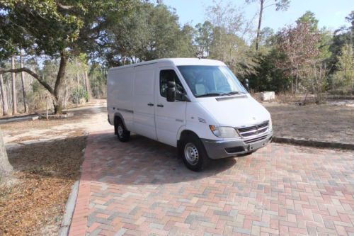 Dodge sprinter 2500  2005 cargo van  well taken care vehicle