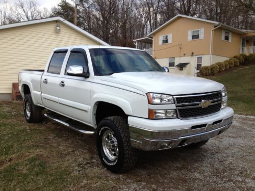 2004 chevrolet silverado 2500 ls crew cab pickup 4-door 6.0l