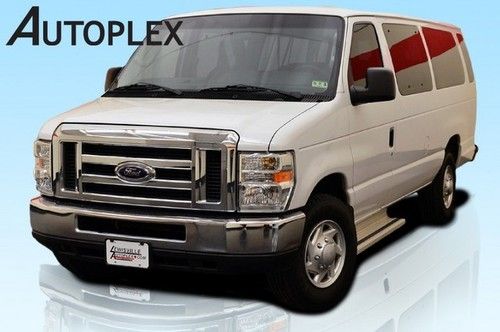 We finance! e-350 ext 15-passenger van running boards!