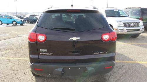 2009 Chevrolet Traverse LS Sport Utility 4-Door 3.6L. Repairable., image 4