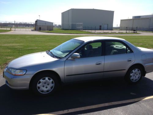 1998 honda accord lx sedan 4-door 2.3l