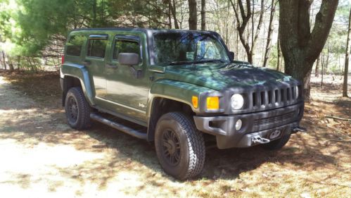 2006 h3 hummer sport utility 4 door - 3.5l - green