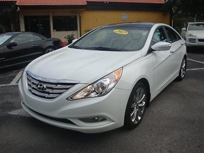 Ltd 2.0l turbo,navigation,panoramic,rear cam,bluetooth,htd seats,wood,1 owner,