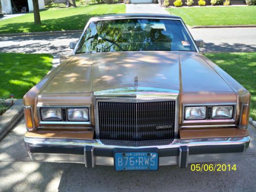 1989 lincoln town car base sedan 4-door 5.0l