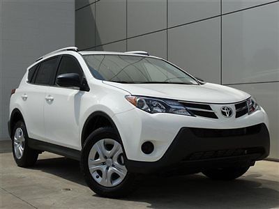 Fwd 4dr le toyota rav4 le new suv automatic gasoline 2.5l l4 fi dohc 16v super w