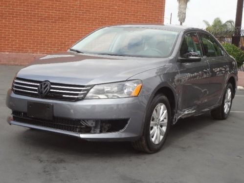 2013 volkswagen passat 2.5l s w/appearance damaged fixer runs!! cooling good!!