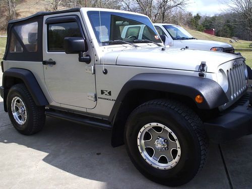 2007 jeep wrangler x sport utility 2-door 3.8l