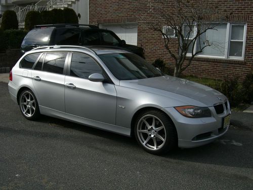 Bmw 325xi wagon,stationwagon,panoramic roof,sport package,navigation,xenon light