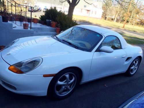 Porsche boxster white 1999 mint condition low mileage under 33k clean no reserve