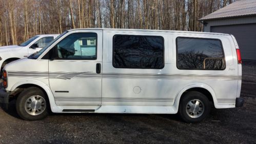 2000 gmc savana 3500 sle extended passenger van 3-door 5.7l