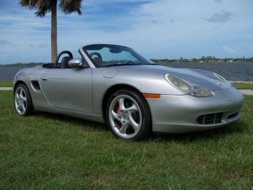 Florida! boxster &#034;s&#034;, 6 speed! new top!  unreal condition.