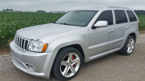 Jeep grand cherokee srt8 low miles