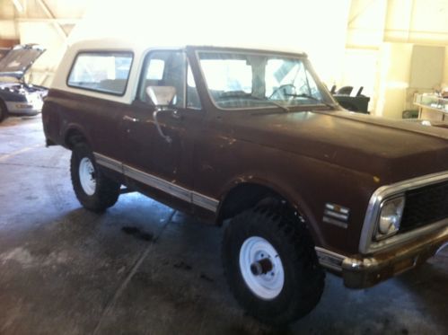 72 chevy blazer k5 4x4         chevy short bed, bagged truck c10 rat rod hot rod