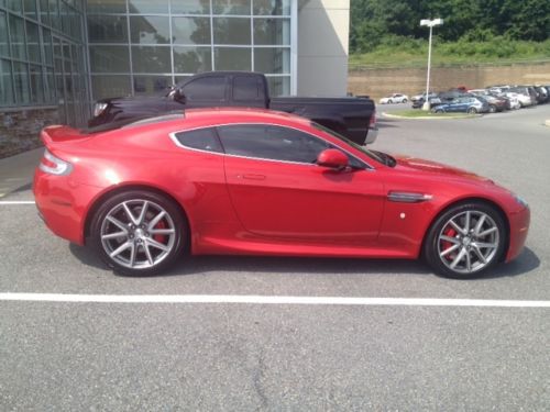 2013 aston martin v8 vantage base hatchback 2-door 4.7l