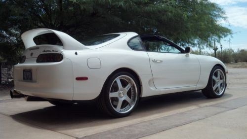 1998 toyota supra twin turbo 6 speed  ***28,000 miles***