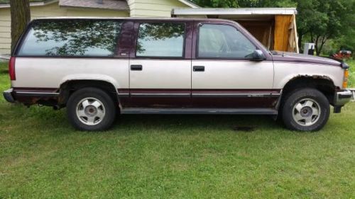 New radiator, fuel pump, brakes, and rebuilt transfer case within last 8 months