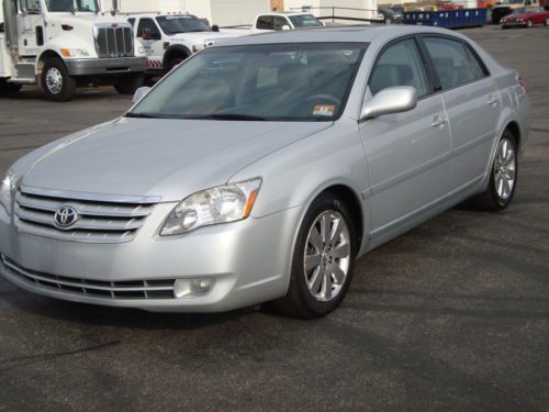 2006 toyota avalon xls sedan 4-door 3.5l