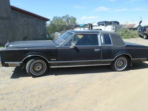 1980 lincoln continental base hardtop 2-door 5.0l