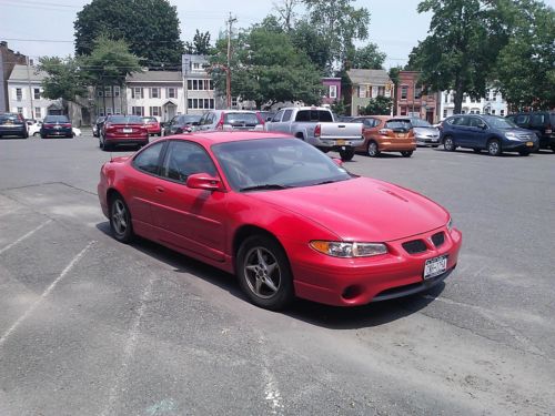 Red color, good condition, 2 door, 12cd changer.