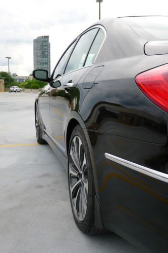 2012 Hyundai Genesis 5.0 R-Spec low miles NO RESERVE, Fully Loaded Navigation, image 10