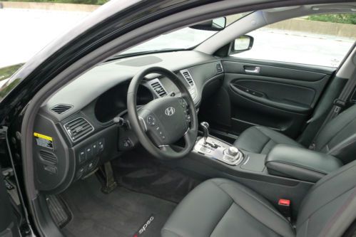 2012 Hyundai Genesis 5.0 R-Spec low miles NO RESERVE, Fully Loaded Navigation, image 13