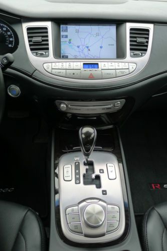 2012 Hyundai Genesis 5.0 R-Spec low miles NO RESERVE, Fully Loaded Navigation, image 15