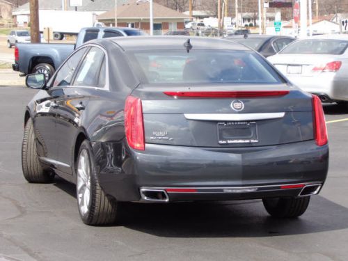 2013 cadillac xts luxury