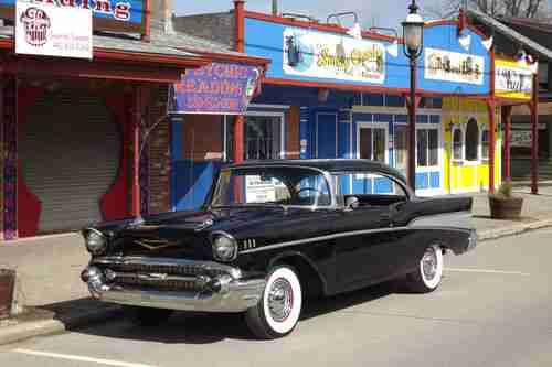 2 DOOR HARDTOP V-8 SURVIVOR BELAIR, image 9
