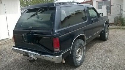 1994 chevrolet s10 blazer tahoe 4x4 2 door