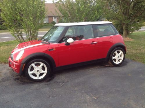 2003 mini cooper  hatchback 2-door 1.6l needs cvt transmission work navigation