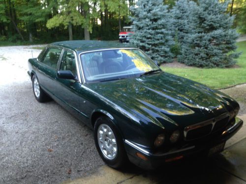 2001 jaguar xj8 l sedan 4-door 4.0l