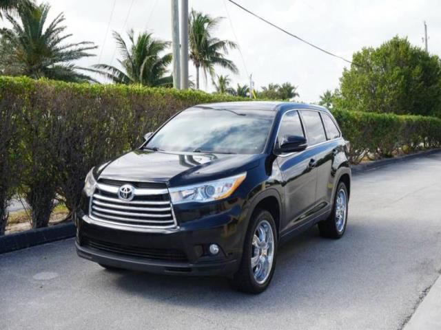 2014 toyota highlander le