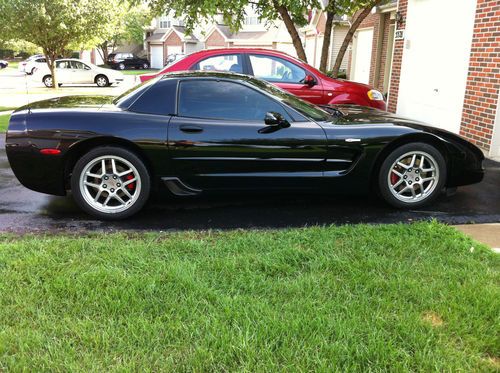 2004 chevrolet corvette z06 coupe 2-door 5.7l