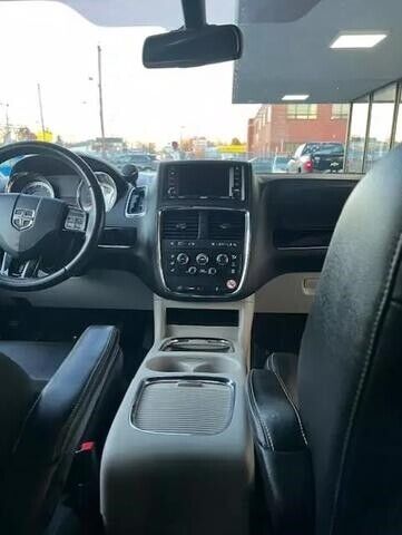 2019 Dodge Grand Caravan Passenger SXT Minivan 4D, US $15,997.00, image 8