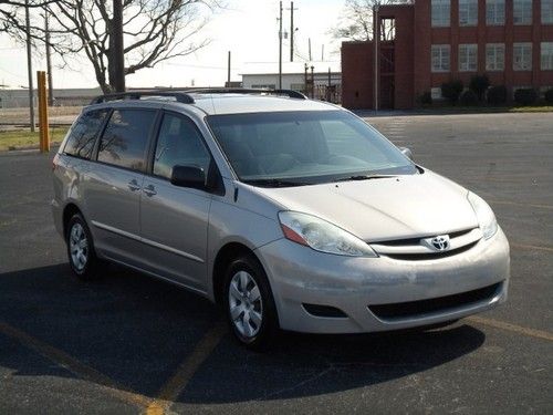2007 toyota sienna minivan!  bank repo!  absolute auction!  no reserve!