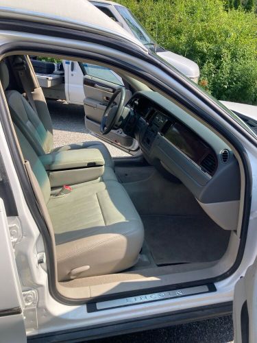 2009 Lincoln Town Car EXECUTIVE, US $120.50, image 15