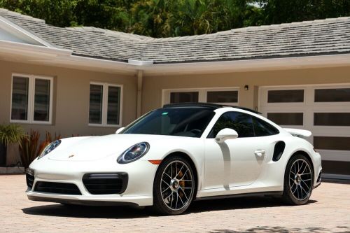 2019 Porsche 911, US $167,500.00, image 2