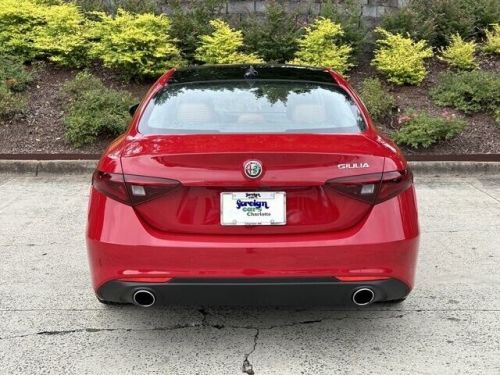 2018 alfa romeo giulia ti lusso