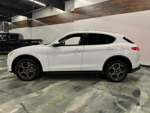 2018 Alfa Romeo Stelvio, US $13,950.00, image 2