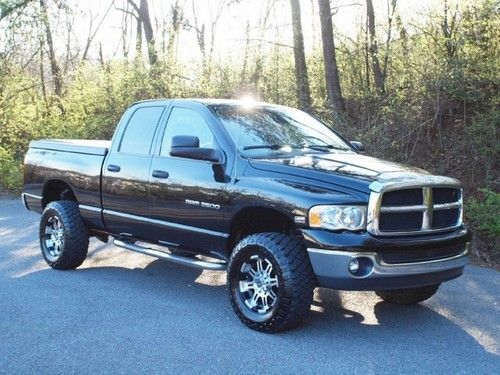 Hemi 4x4 2500 quad cab black